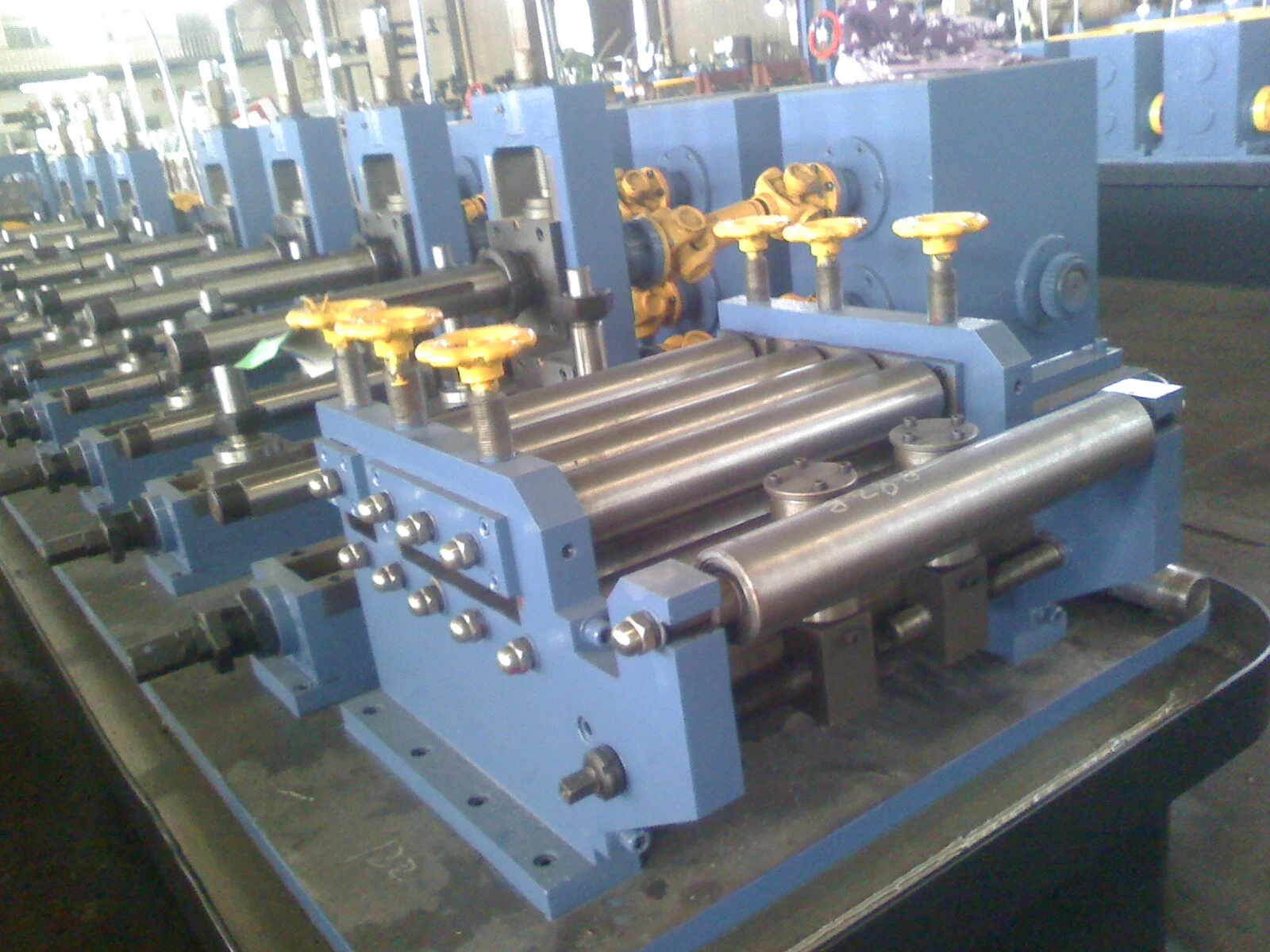 High Frequency ERW Tube Mill Line Steel Pipe Making Machine Pipe Welding Production Line