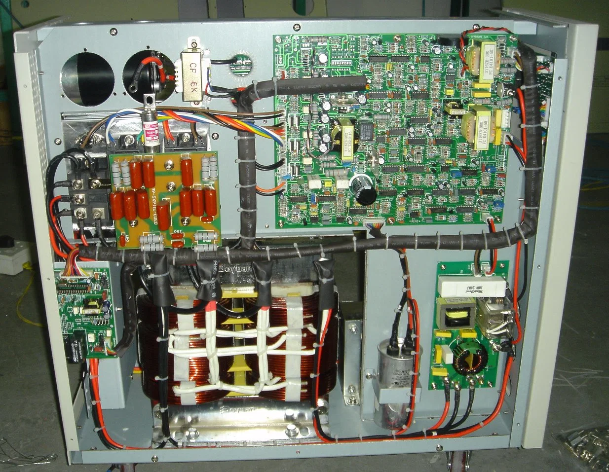 Ta3kVA Microprocessor Control True on-Line Double Conversion Design UPS