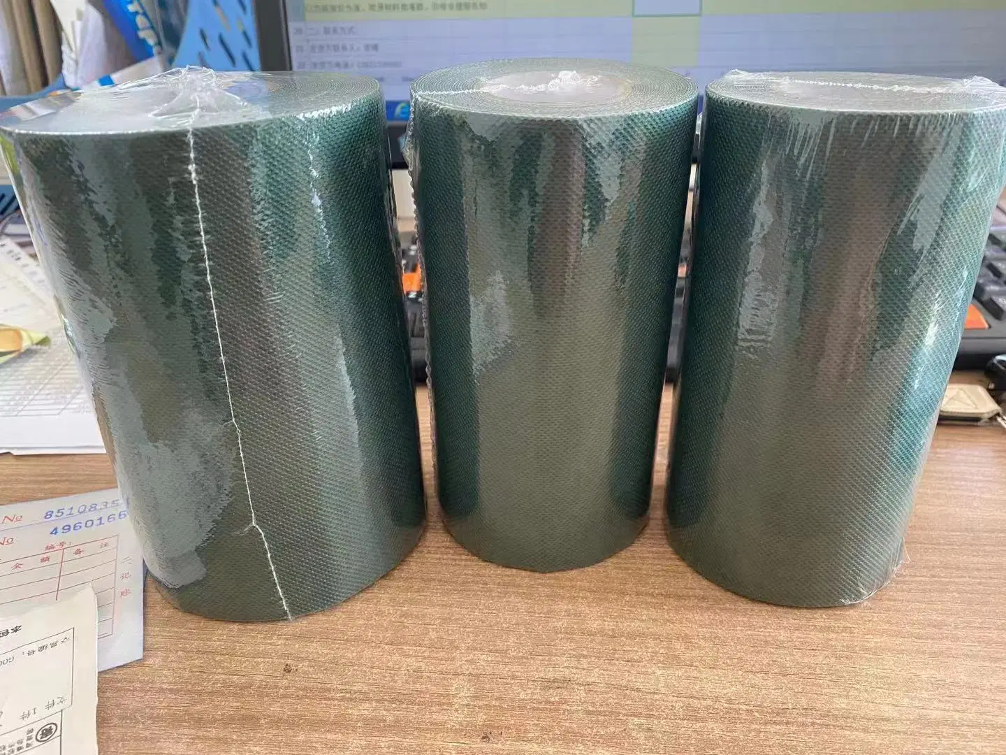 Environment Friendly Artificial Grass Lawn Seam Adhesive Tape Artificial Grass Joining Tape