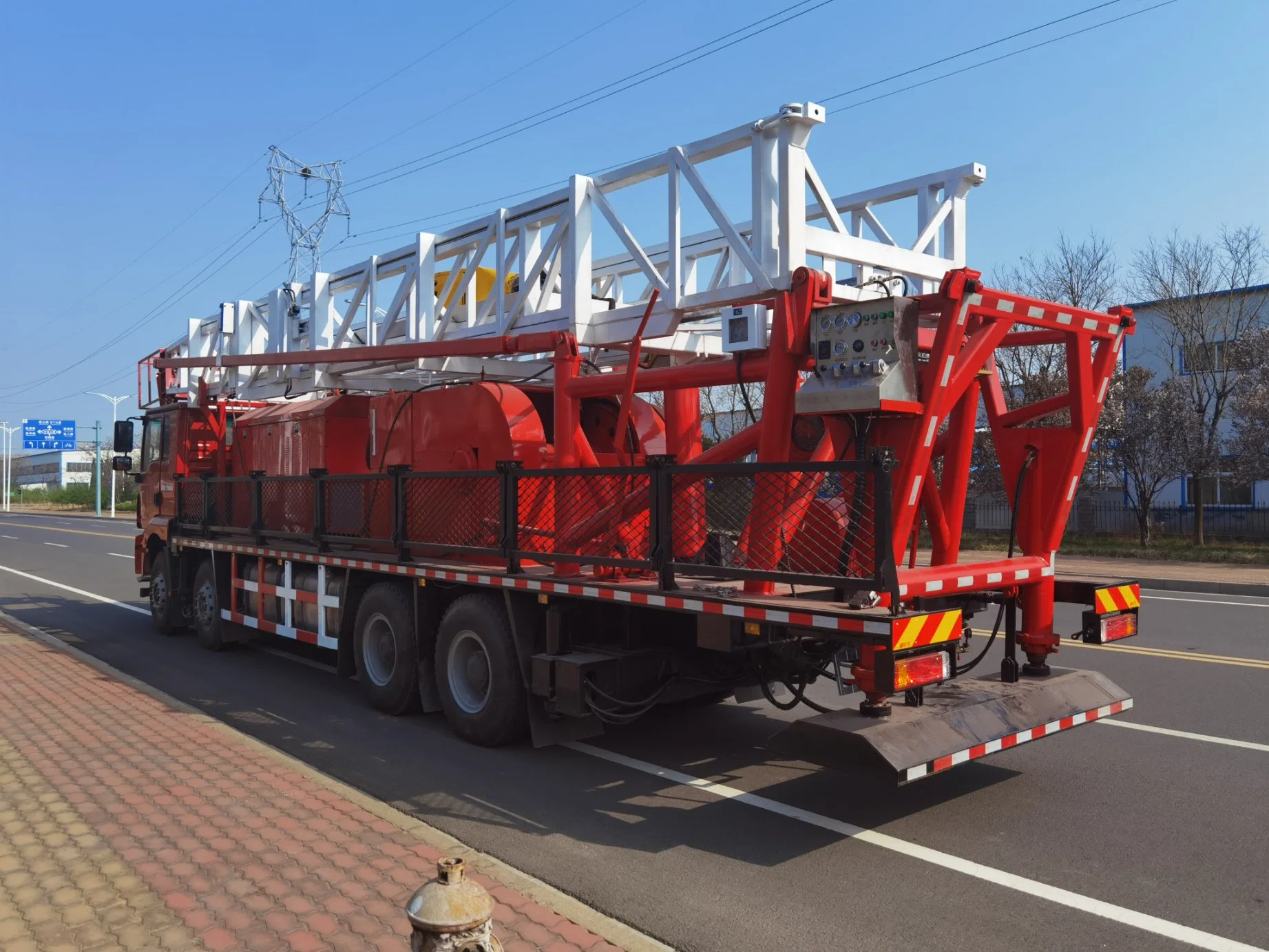 Shacman 8X4 M3000 Chassis, Weichai Engine, Oil Field Truck Workover Rig