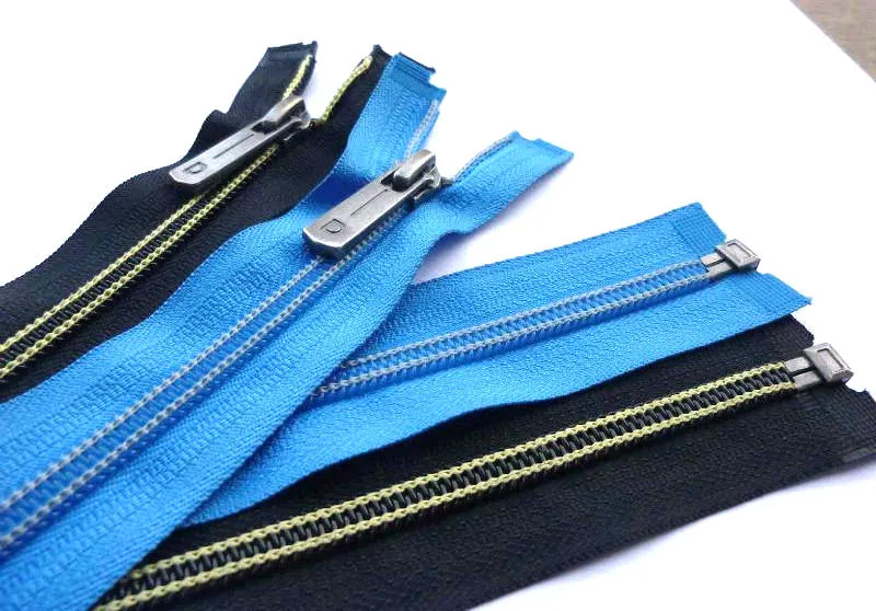 Promotional Blue Plastic Open End Zipper Cheap