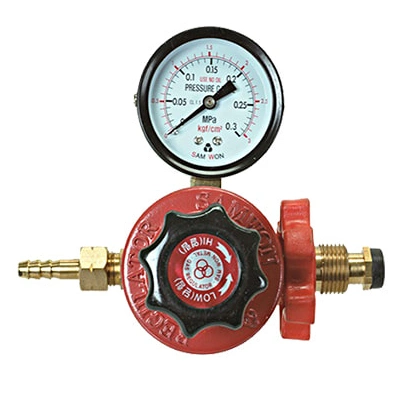 LPG/Propane/CNG/Natural Gas Regulator with 63mm Pressure Gauge Sam Won Swr-050 Type Style 3kgf/Cm2 0.3MPa W22-14 W23-14 Cga540