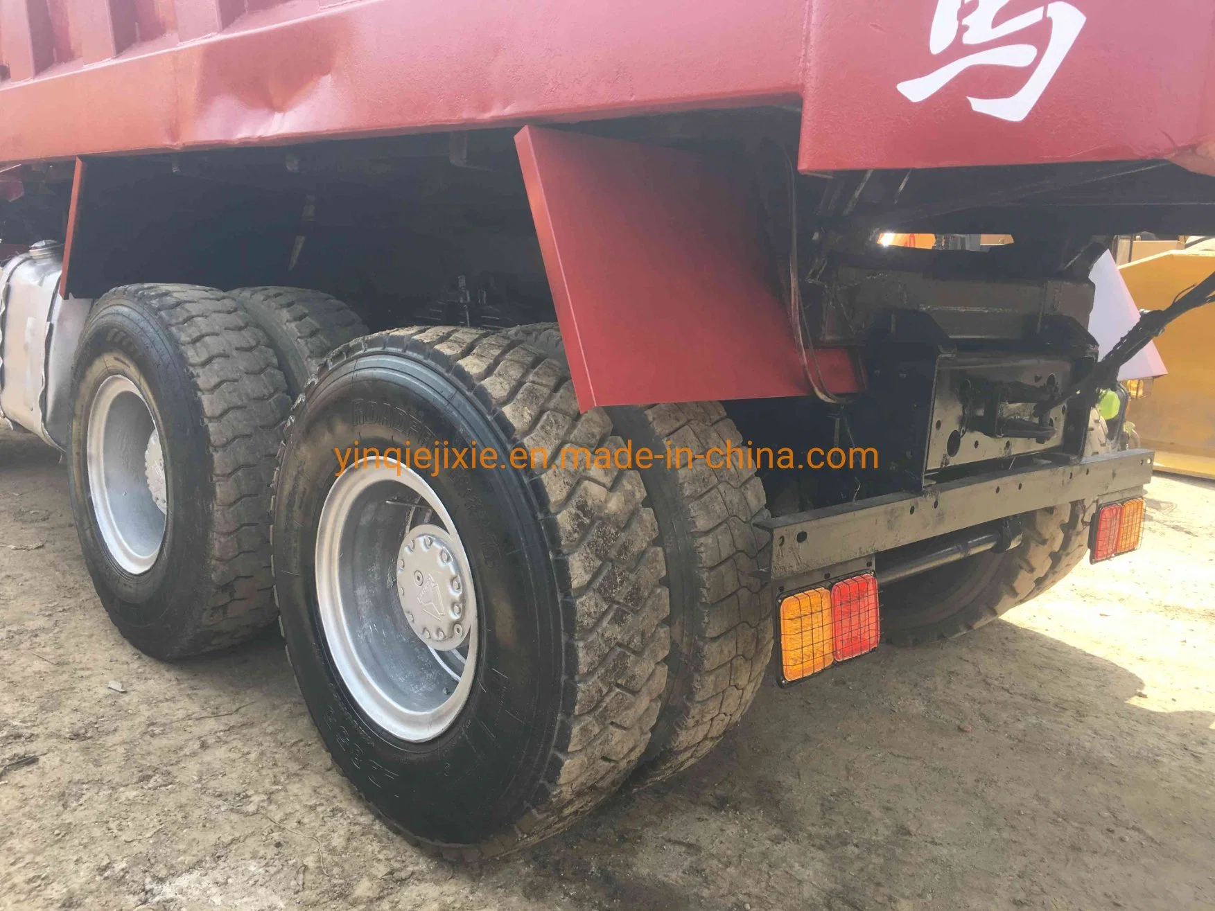 Used HOWO 375 Dump Truck Sinotruck Used Dump Truck HOWO 6*4 10 Wheels Tipper