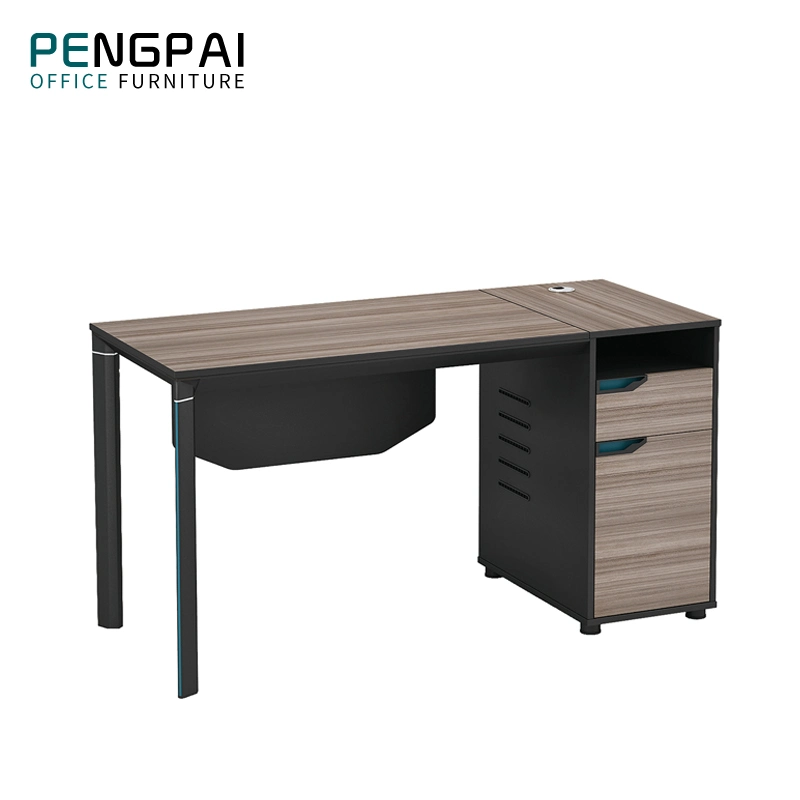 Fournisseur de Foshan Bureau à panneau à siège unique Petite table d'ordinateur pour le personnel