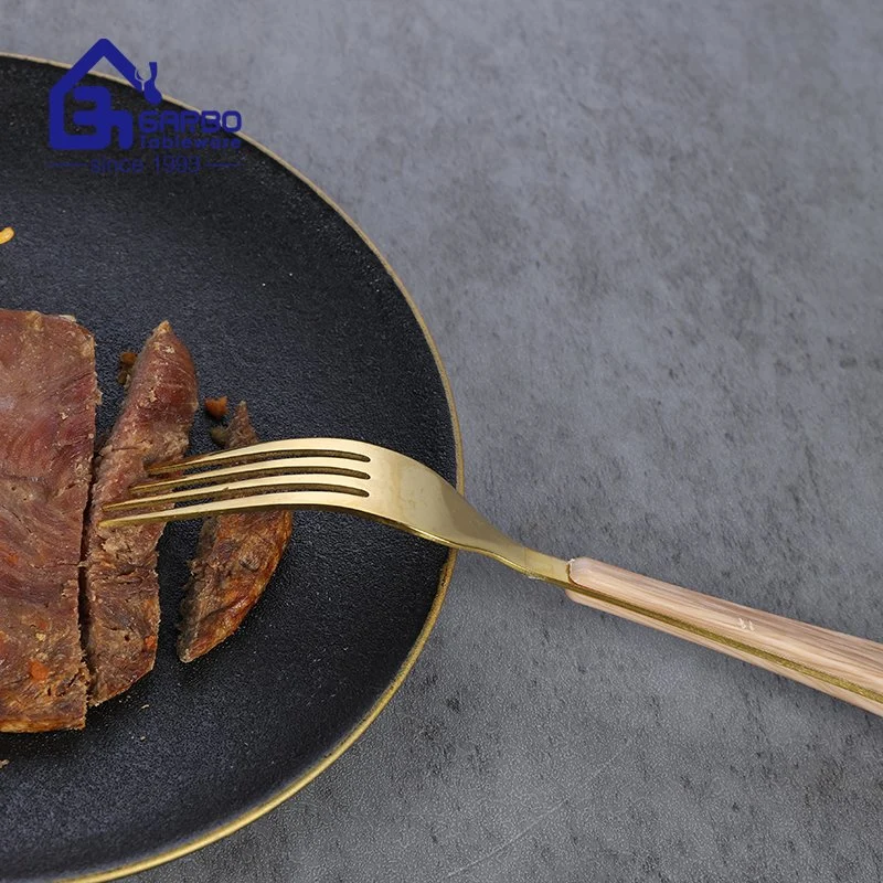 Großhandel/Lieferant Fabrik Günstige Spiegel Polish Besteck Set Golden Ion-Beschichtung Farbig Plating Dinner Messer Löffel Gabel mit Holz-wie Kunststoff-Deckel