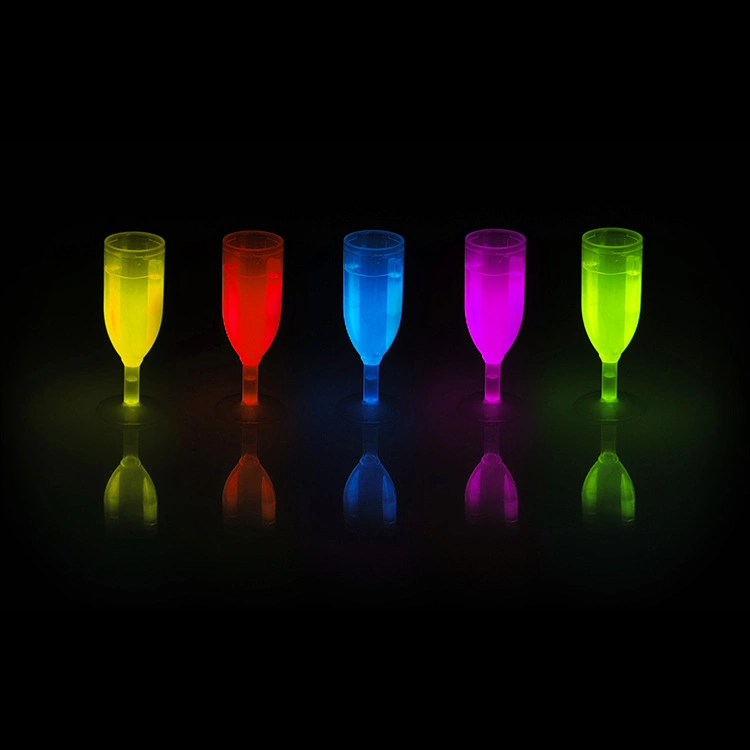 Win Bar Hot! Glow in The Dark Plastic Cup