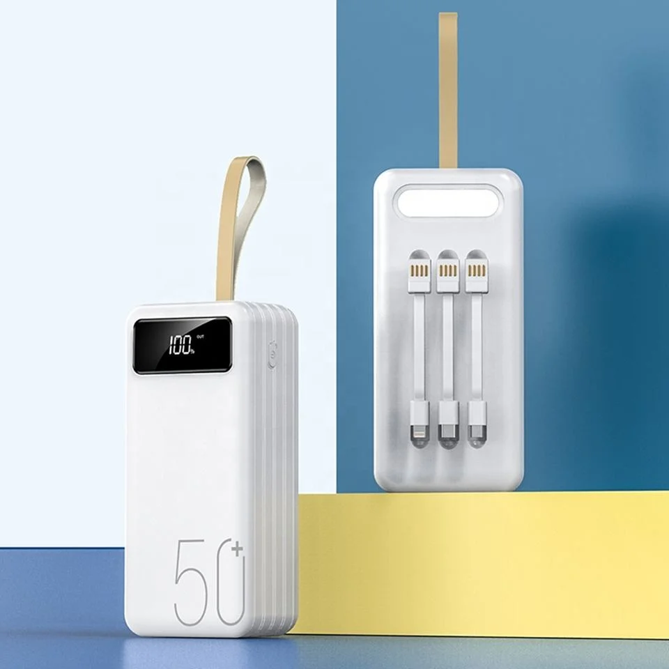 Nouvelle batterie externe de 50000mAh, livrée avec trois câbles, chargeur de téléphone à grande capacité, 4 sorties USB, banque d'alimentation portable de 50000mAh.