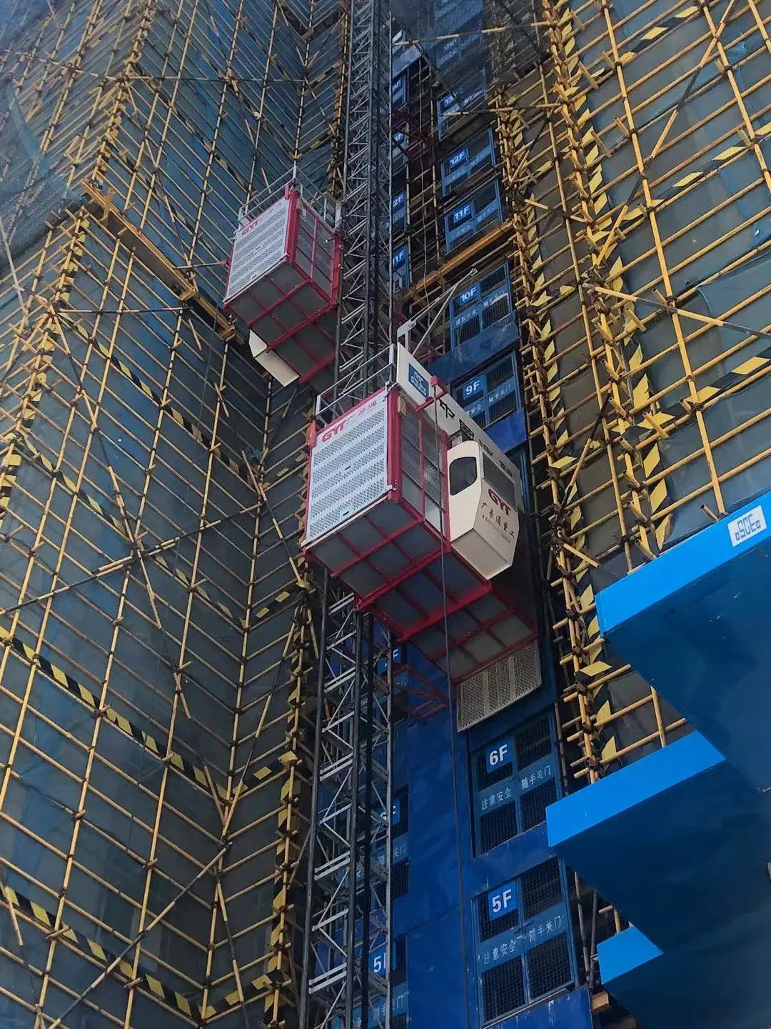 Construction Site Passenger and Material Lift Buck Hoist Temporary Elevator in Various Speed for Sale and Rental