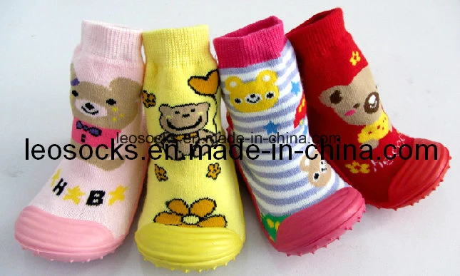 Wholesale/Supplier Cute Cartoon Rubber Sole Baby Socks Happy Baby Prewalker Shoes