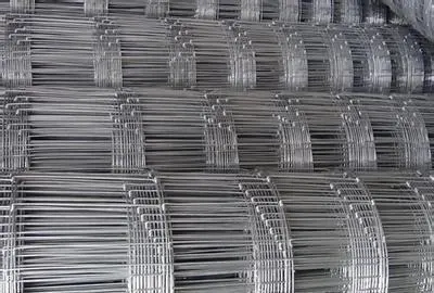 High quality/High cost performance Galvanized Wire Grassland Net Fence with Column