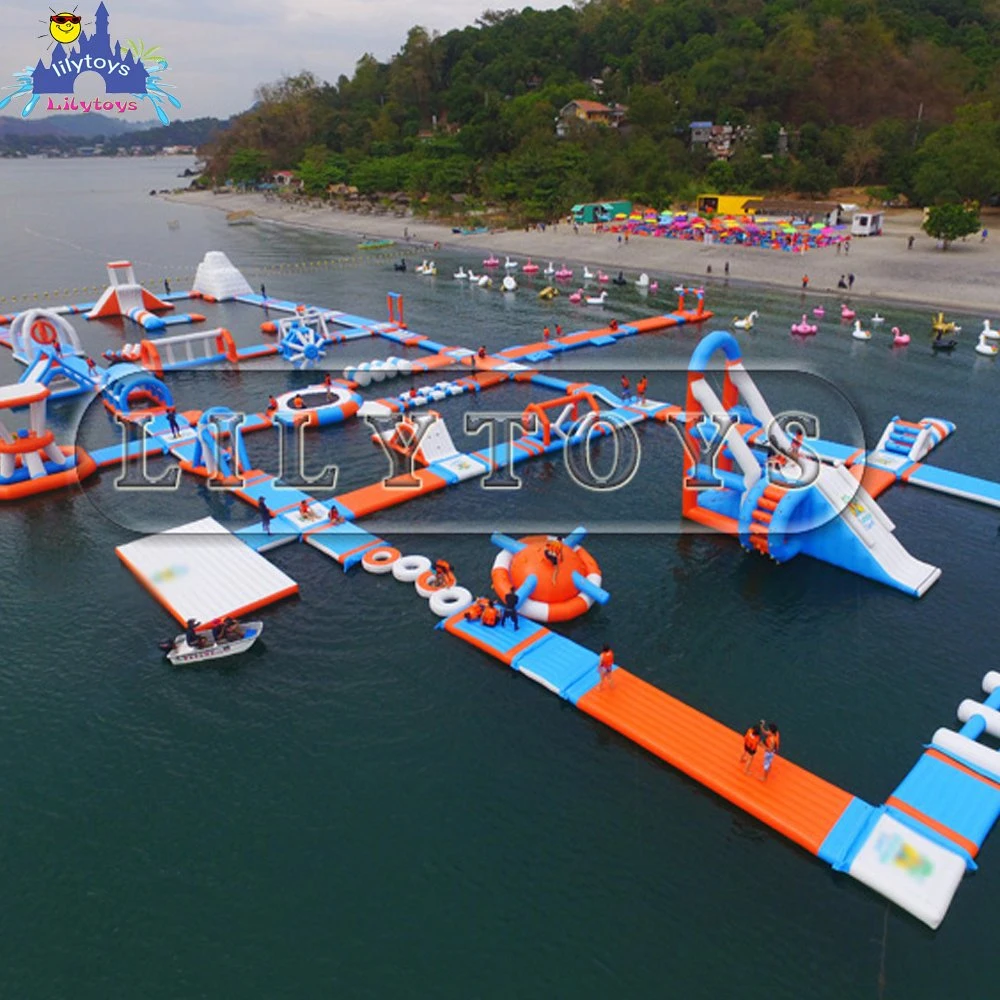 Los niños Gaint baratos flotante equipos de juego Bouncer Aqua Park Lake hinchables inflables Juegos de Agua para los adultos