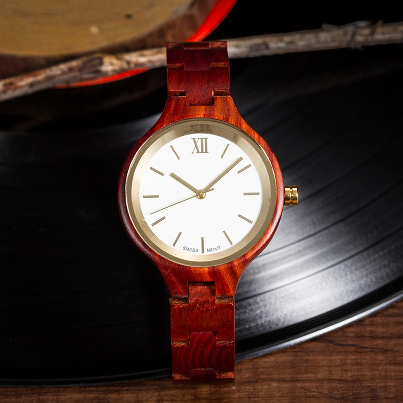 Reloj de cuarzo Venta caliente OEM Slim Caja de madera de reloj de pulsera para hombres y mujeres