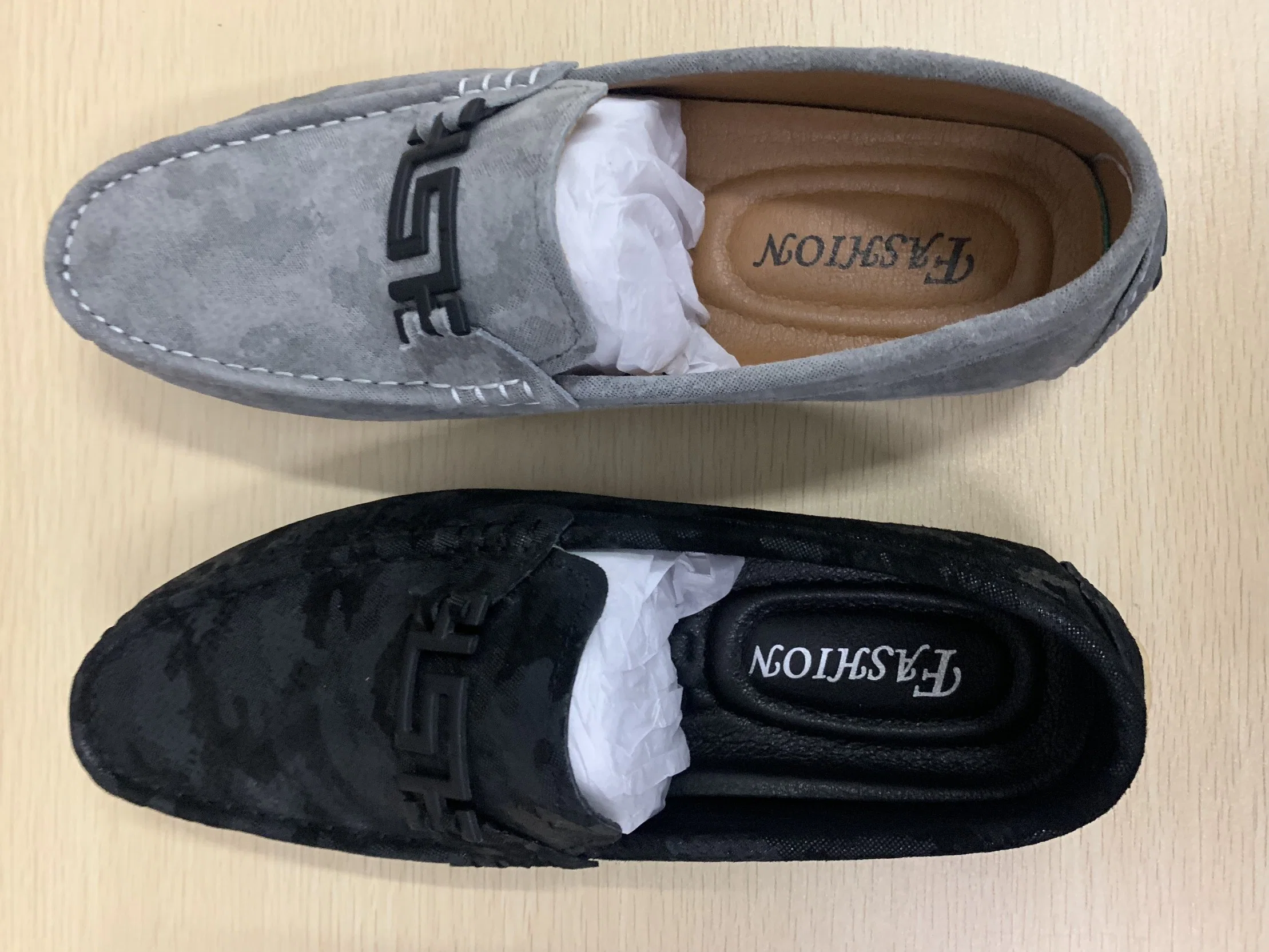 Novo modelo de calçado de lado as sapatas Moccasin-Gommino calçado de couro plana Casual Sapatas Homens