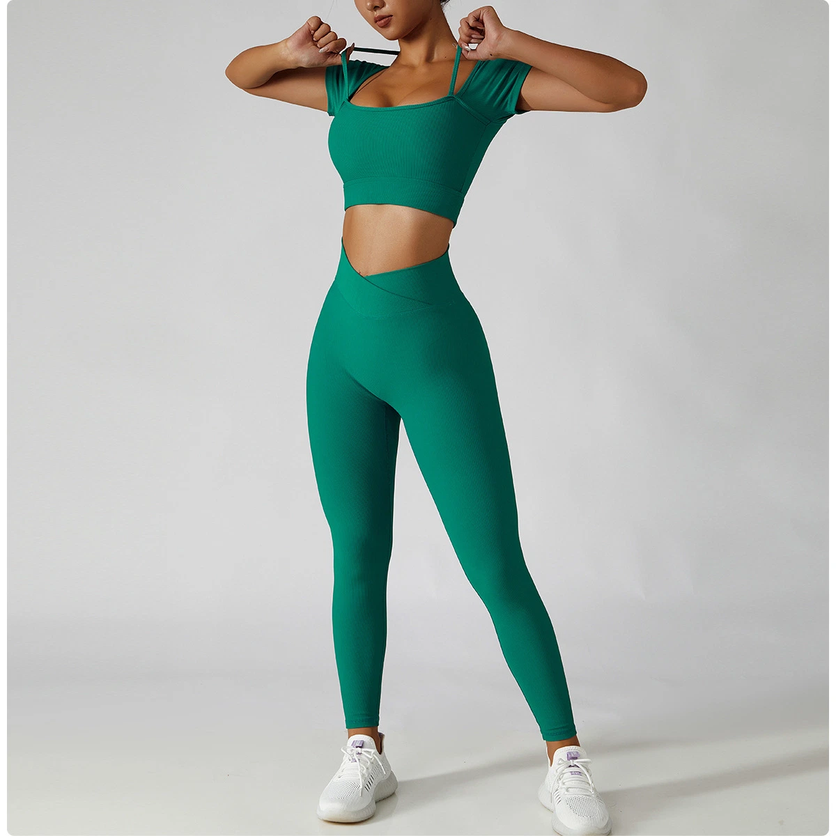 Wholesale/Supplier Custom Short Sleeve Top and Jogging Yoga Suit Women&prime; S Sports Wear Outdoorsy Tights Speed Dry Running Suit Fitness Suit