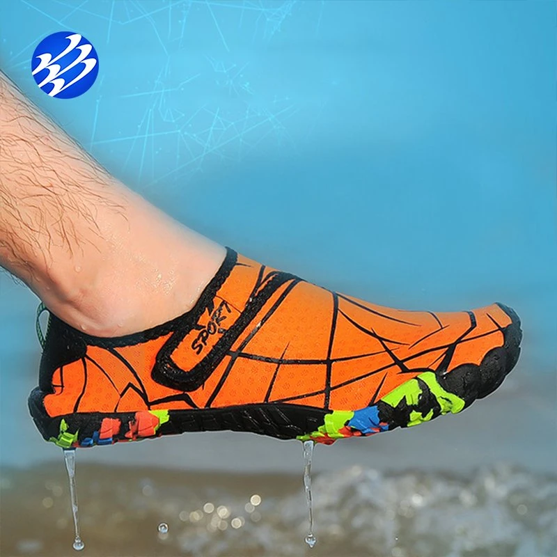 Anti-Rutsch Bequeme Herren Kinder Sport Wasserdichte Neopren Barefoot Strandschuhe Schnell Trocknende Aqua Yoga Socken Wasserschuhe