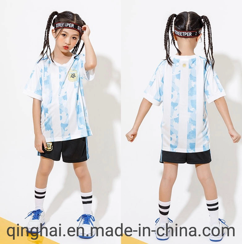 Nuevo Diseño 15 niños S Kit Fútbol Club de Niños y Niñas de manga corta de la Copa Mundial de Messi, Cristiano Ronaldo Jersey jersey de fútbol número puede imprimir