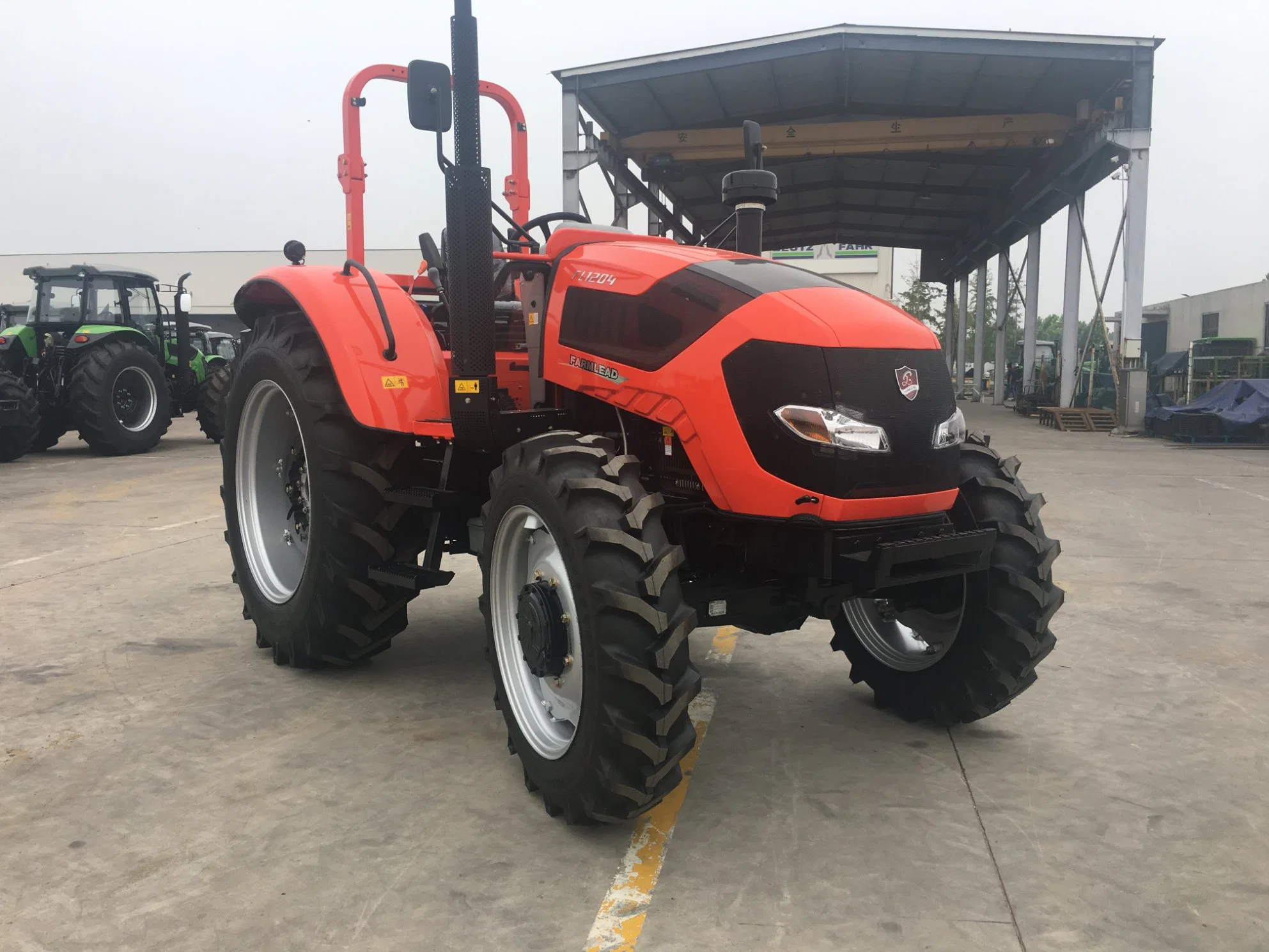 120HP Trator 4X4 FL1404-1 Farmlead Cabina Sinopard Trator Agrícola alfaias agrícolas Tratores