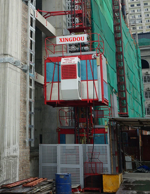 Manufacturers Building Hoist Goods One Cage for Passenger and for Sale