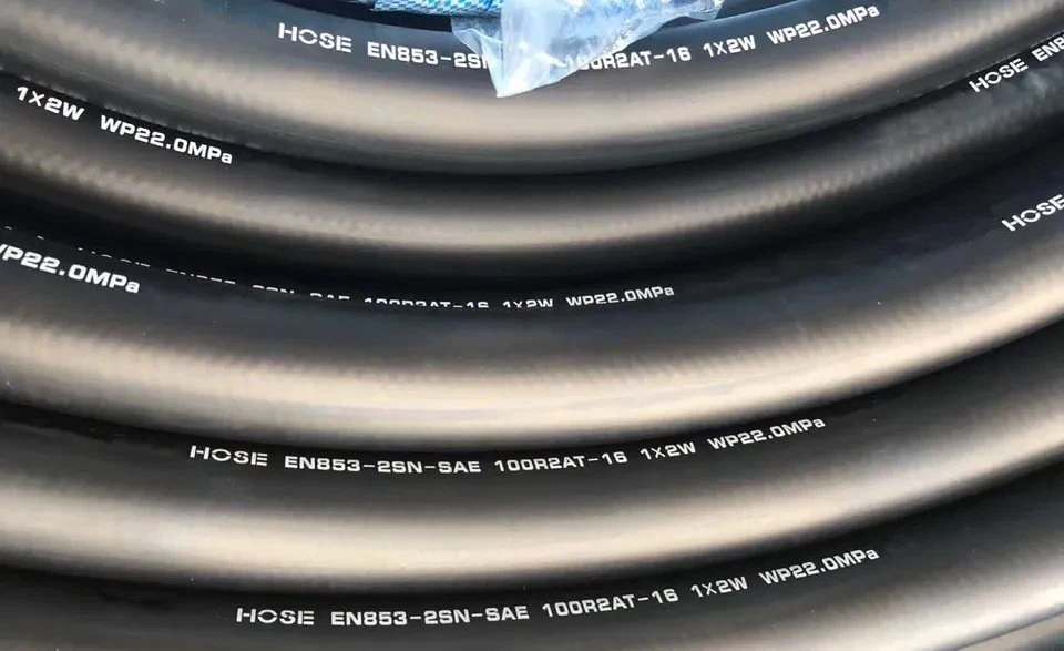 high tensile steel wire oil water based EN853 2SN SAE R2AT hydraulic pressure hose