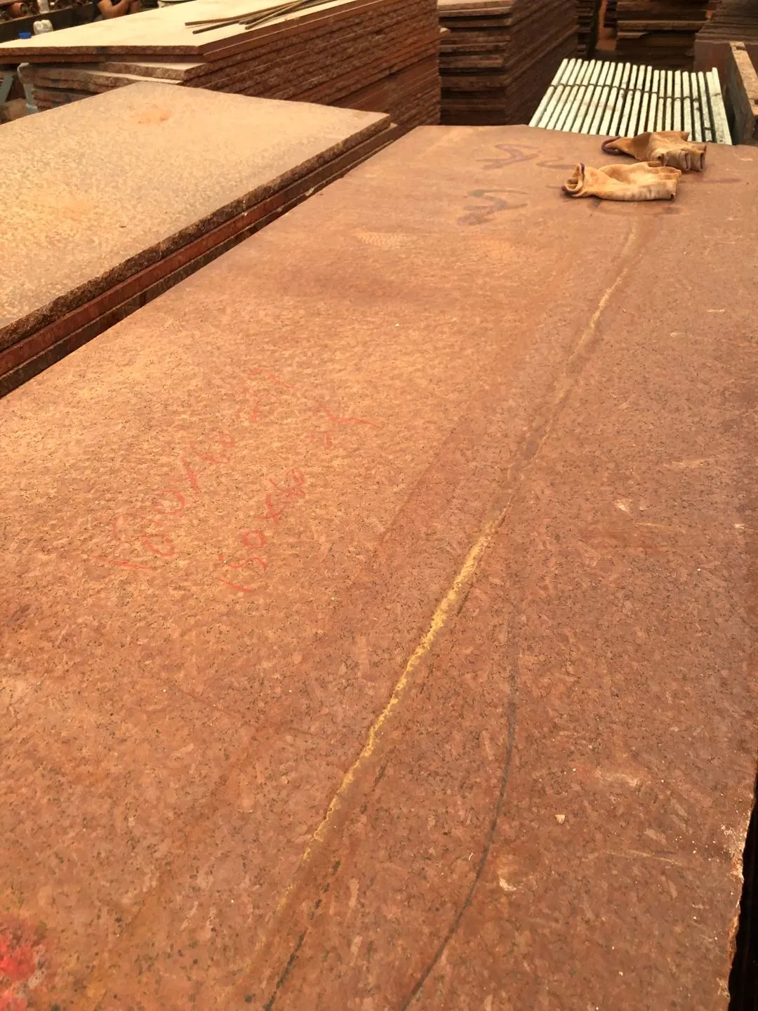 Well Dyed Red Granite Slab and Tiles Big Flower Chinese Factory Direct