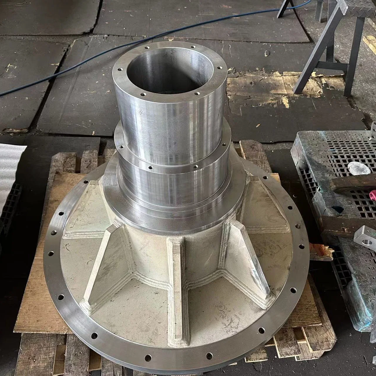 Large and Heavy Metal Fabricated Products with CNC Machining Turning Milling and Surface Finishing Treatment for Cable Industry