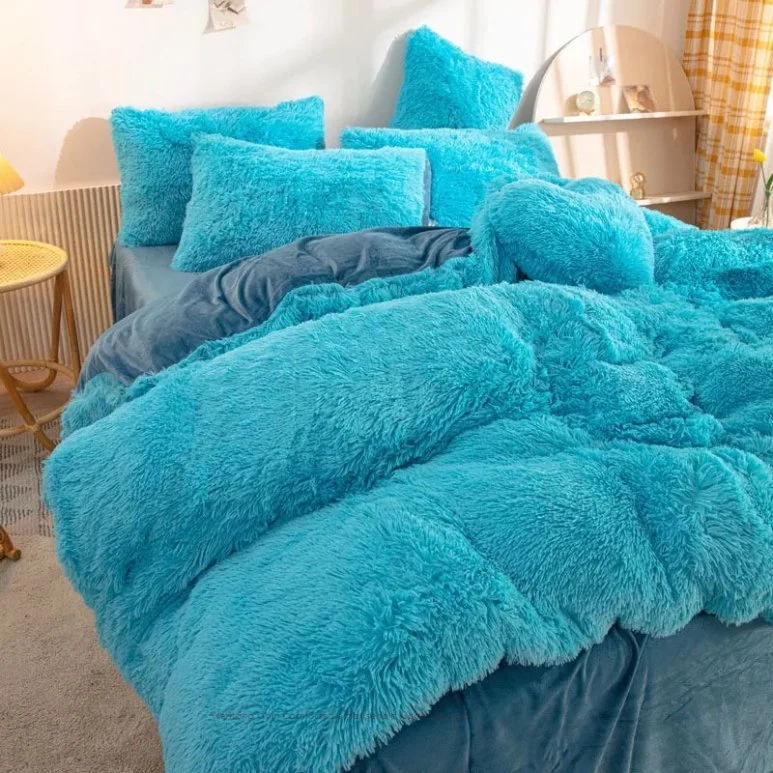 2023 High Quality Rainbow Plush 4 PCS Luxury Ultra-Soft Bed Sheet Comforter Fluffy Blue Bedding Decorative Textiles