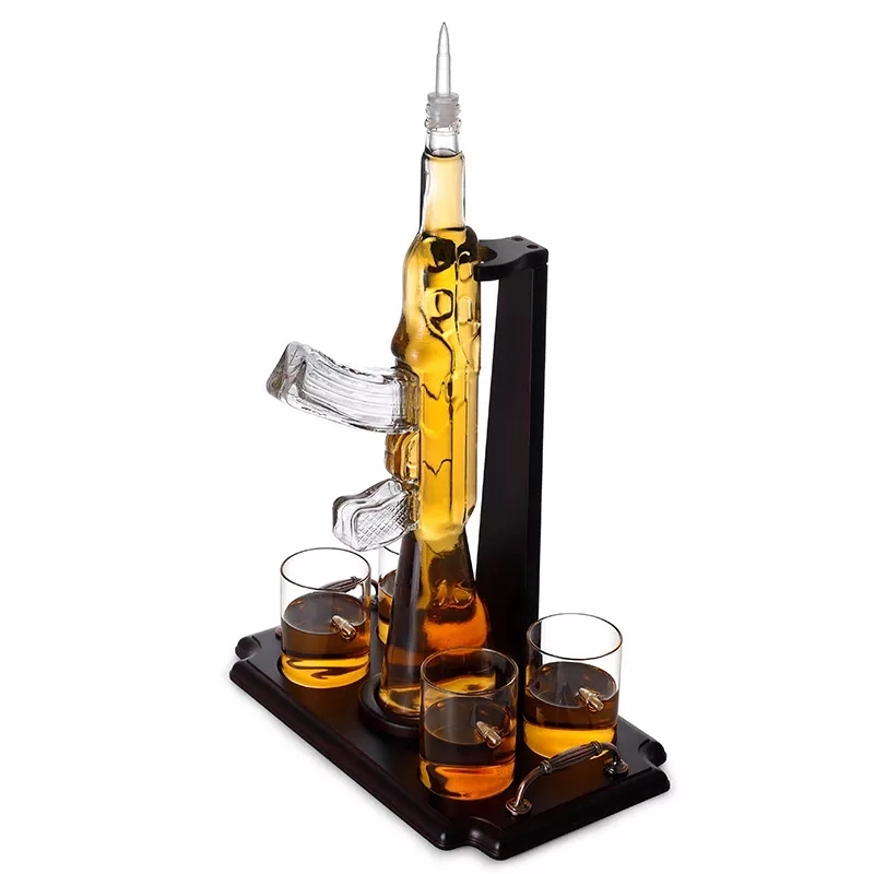 Ensemble de verres à whisky et de carafes en forme de pistolet Ak47 en verre cristal - Ensemble de 5 pièces