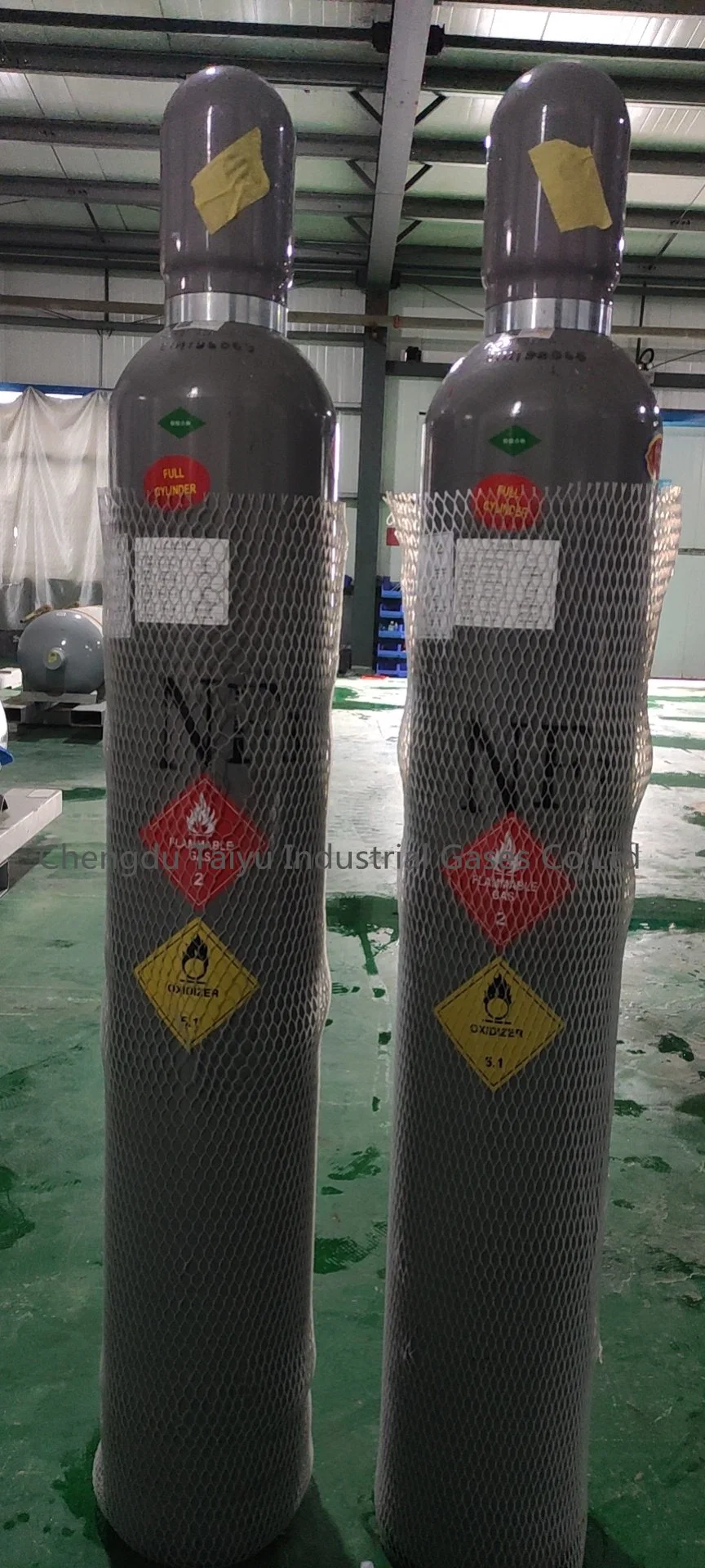 Trifluoruro de nitrógeno de grado electrónico 4n6 NF3 Gas 195kg en 440L Cilindro de acero