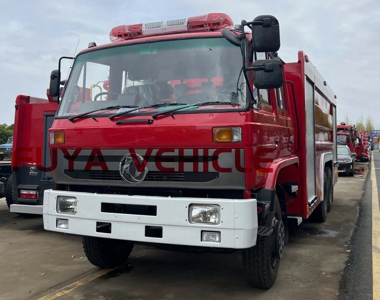 Dongfeng mousse d'eau pour usage intensif combinée 12000litres 12m3 lutte contre les incendies Chariot/camion à moteur d'incendie