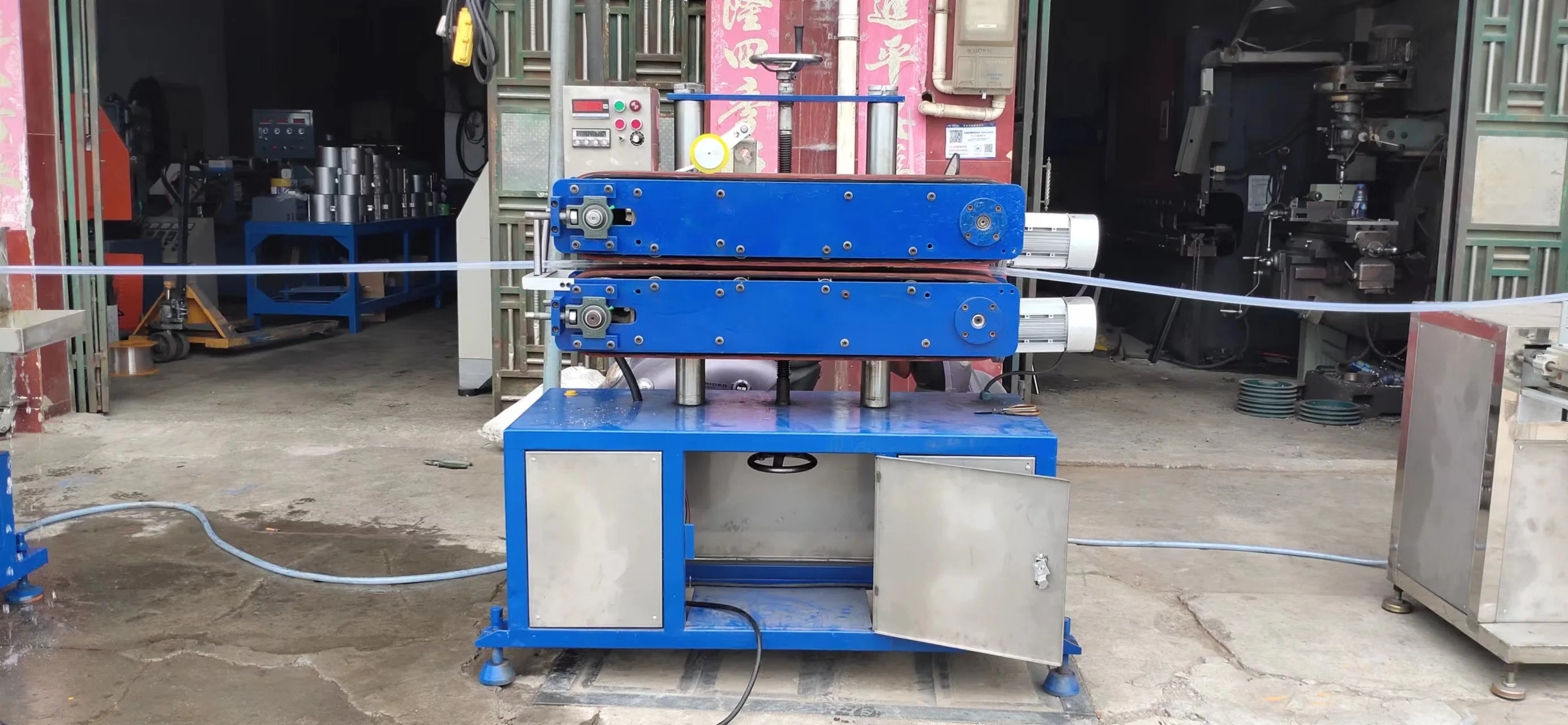 Plastic PVC Extrusion Line Machine PVC Pipe Single Screw Plastic Extruder Manufacturing Machine List