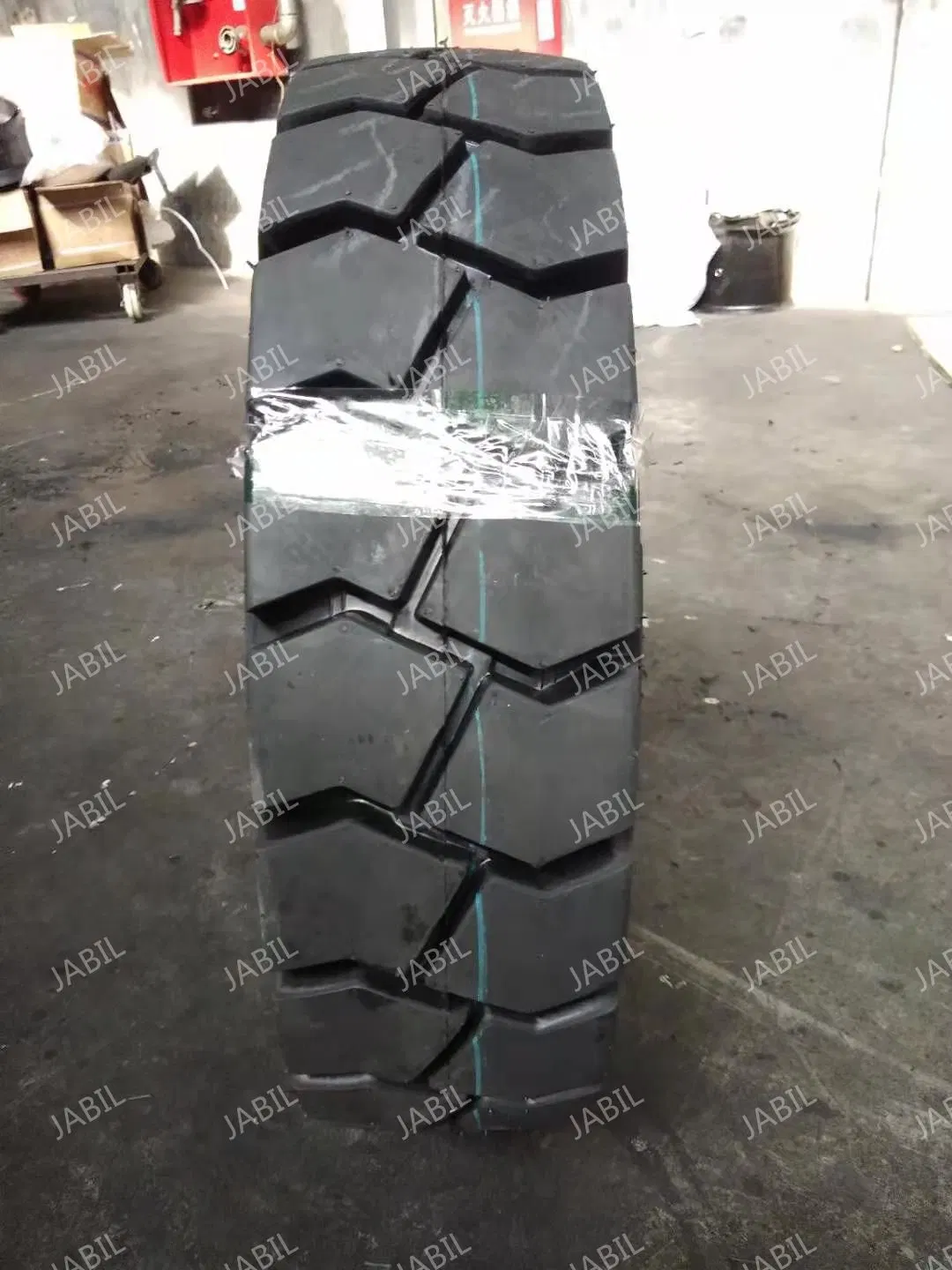 Original Factory Manufacturing Pneumatic Tyre 8.25-12 with Good Price Used for Heavy-Duty Dump Truck