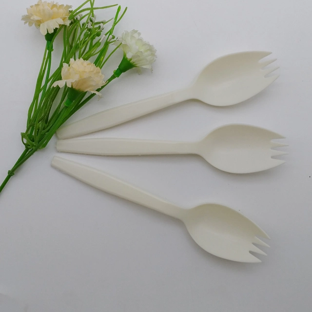 La coutellerie compostables Spork biodégradable Amidon de maïs cuillère jetable