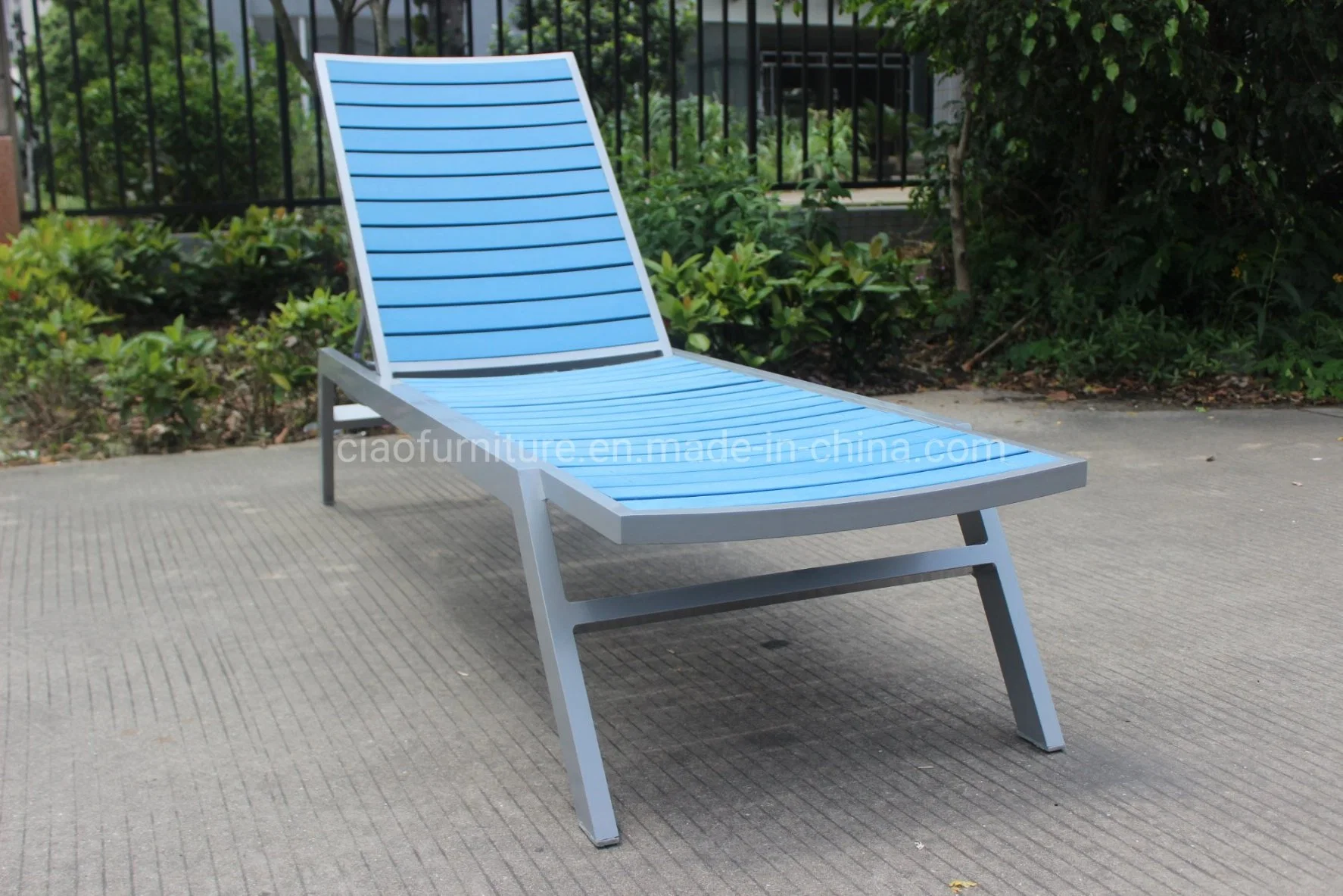 Leisure PS Wood Sun Lounger Outdoor Furniture with Side Table