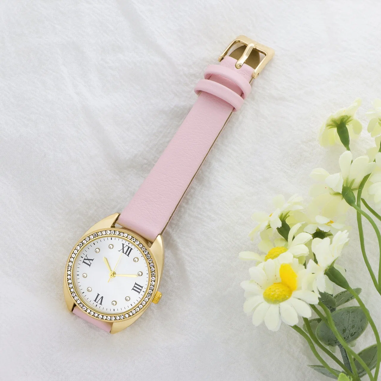 New Design Factory Directly Supply Fashion Leather Strap Woman Watch