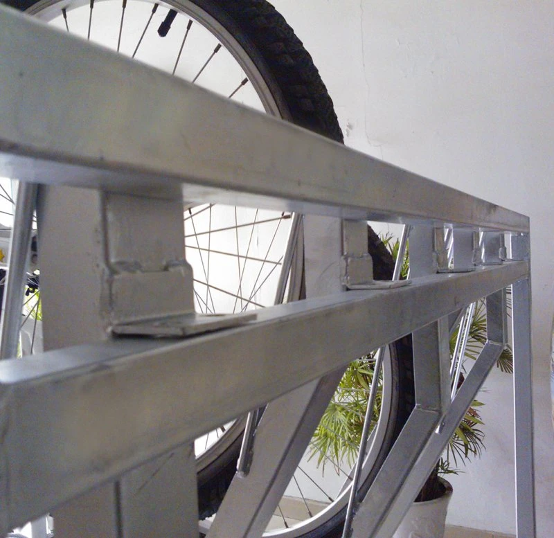 Outdoor Durable Slot Galvanized Semi Vertical Bike Storage Parking Rack