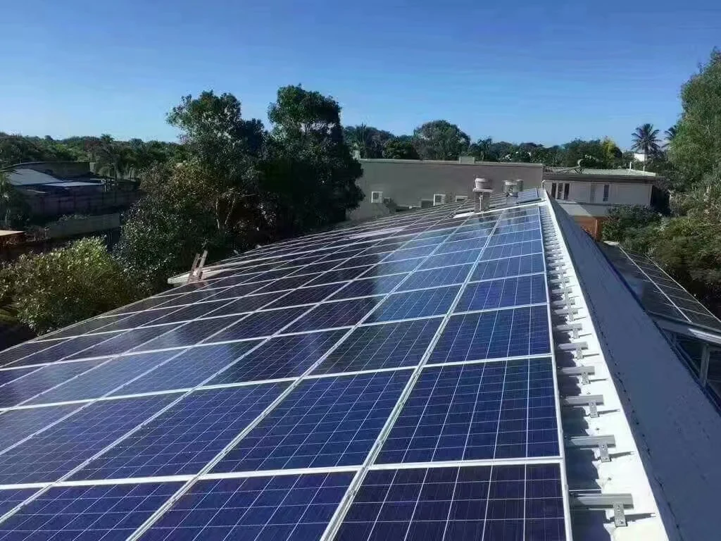 12kW Paneles fotovoltaicos residenciales sistema de energía solar montaje en techo Soporte