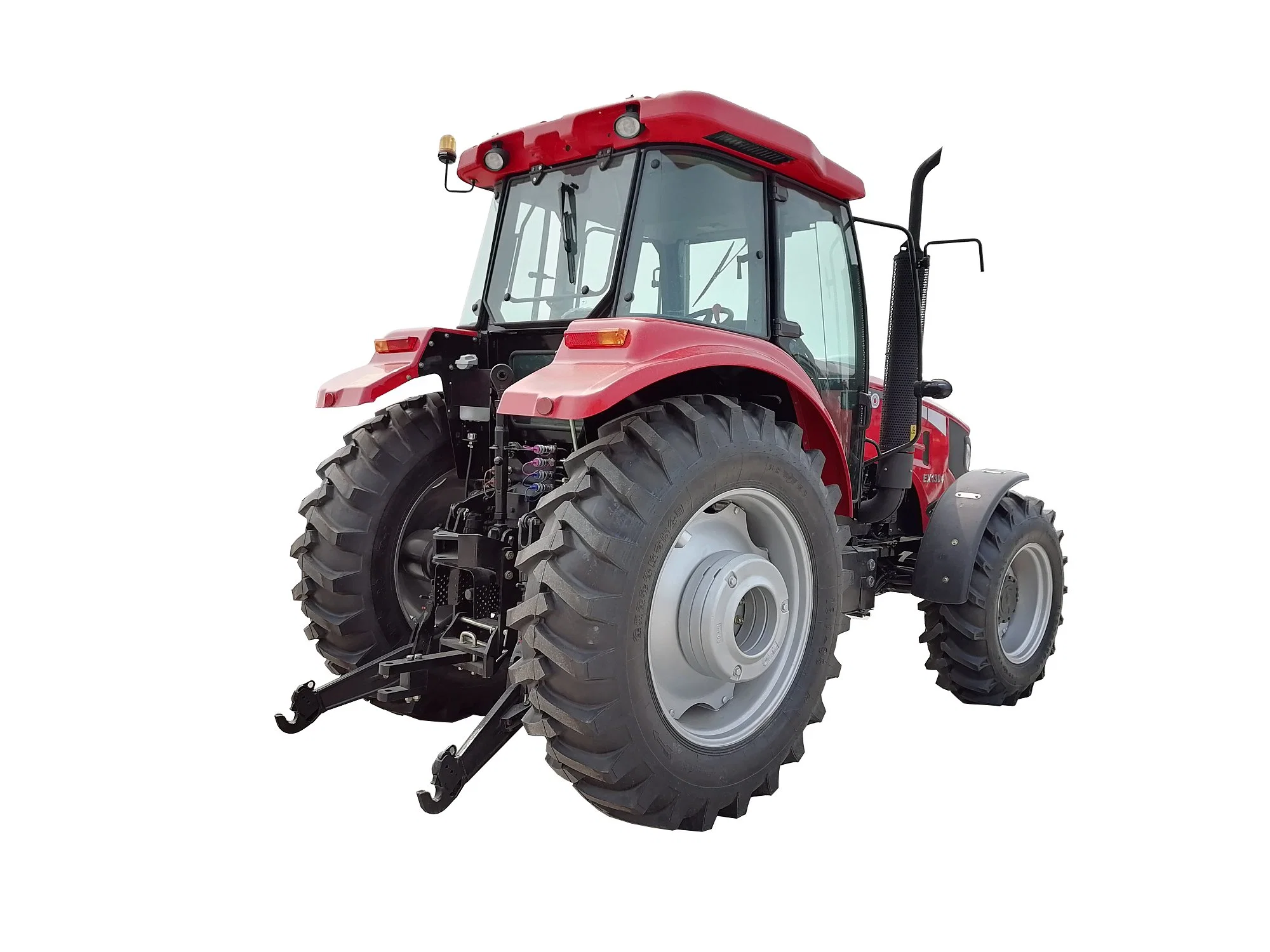 Landmaschinen: Yto 105HP Radtraktor mit Kabine oder Vordach (1054)