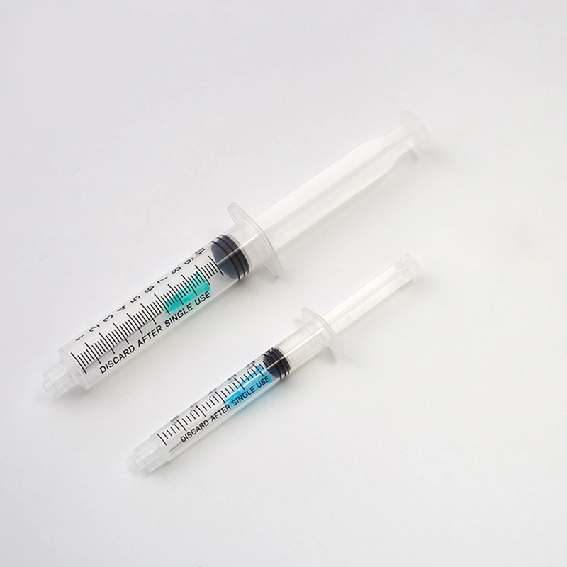 Disposable Medical Supplies Syringe with Needle