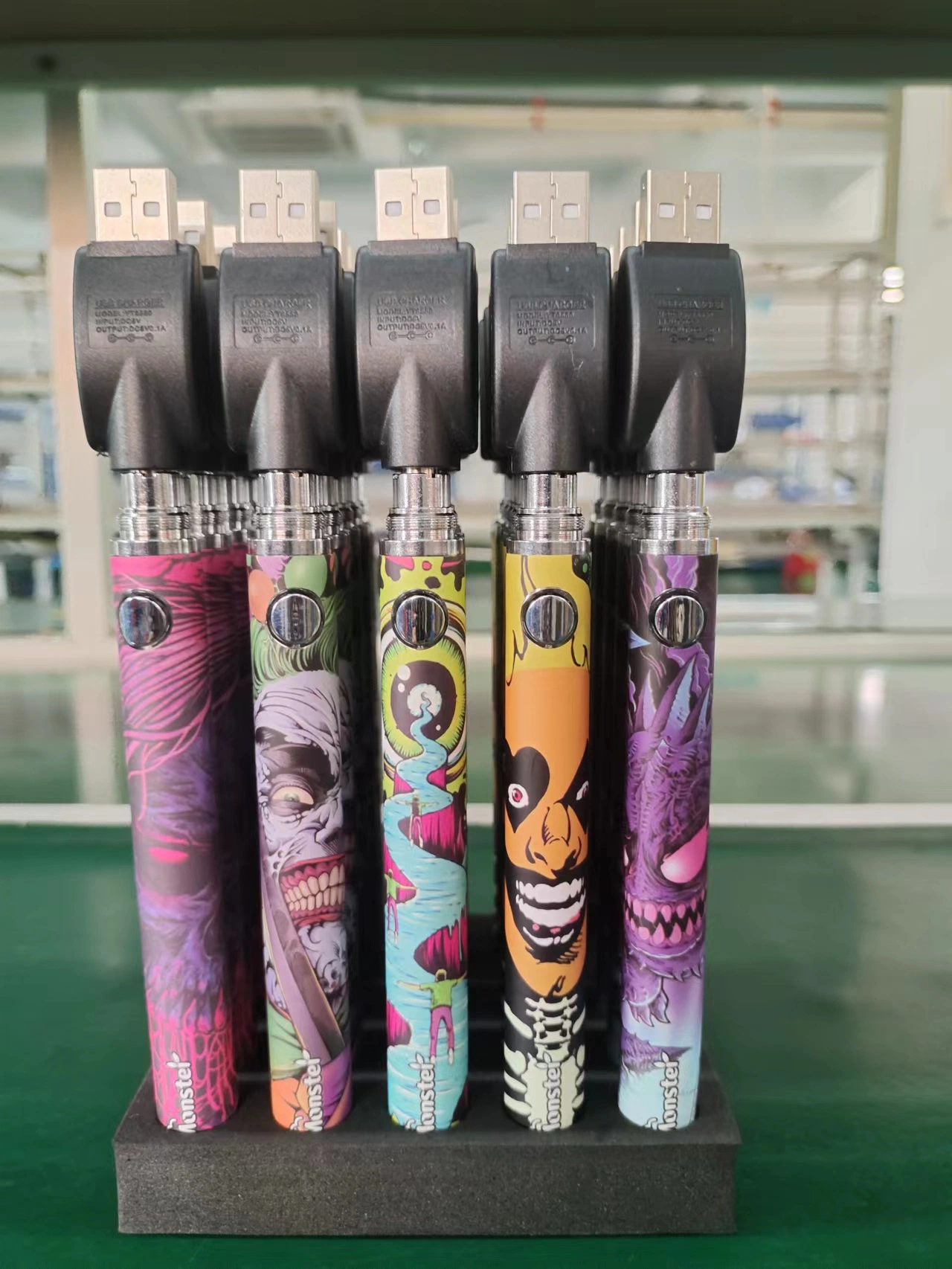 OEM/ODM disponible Monster Twist Mayoristas VAPE Pen 1100mAh de tensión variable Batería recargable 510 hilo 25pcs/Caja