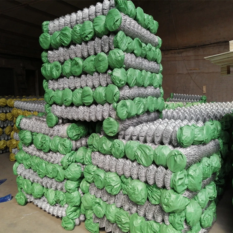 Hot Dipped Galvanized Chain Link Fence Cyclone Wire Mesh with Good Quality