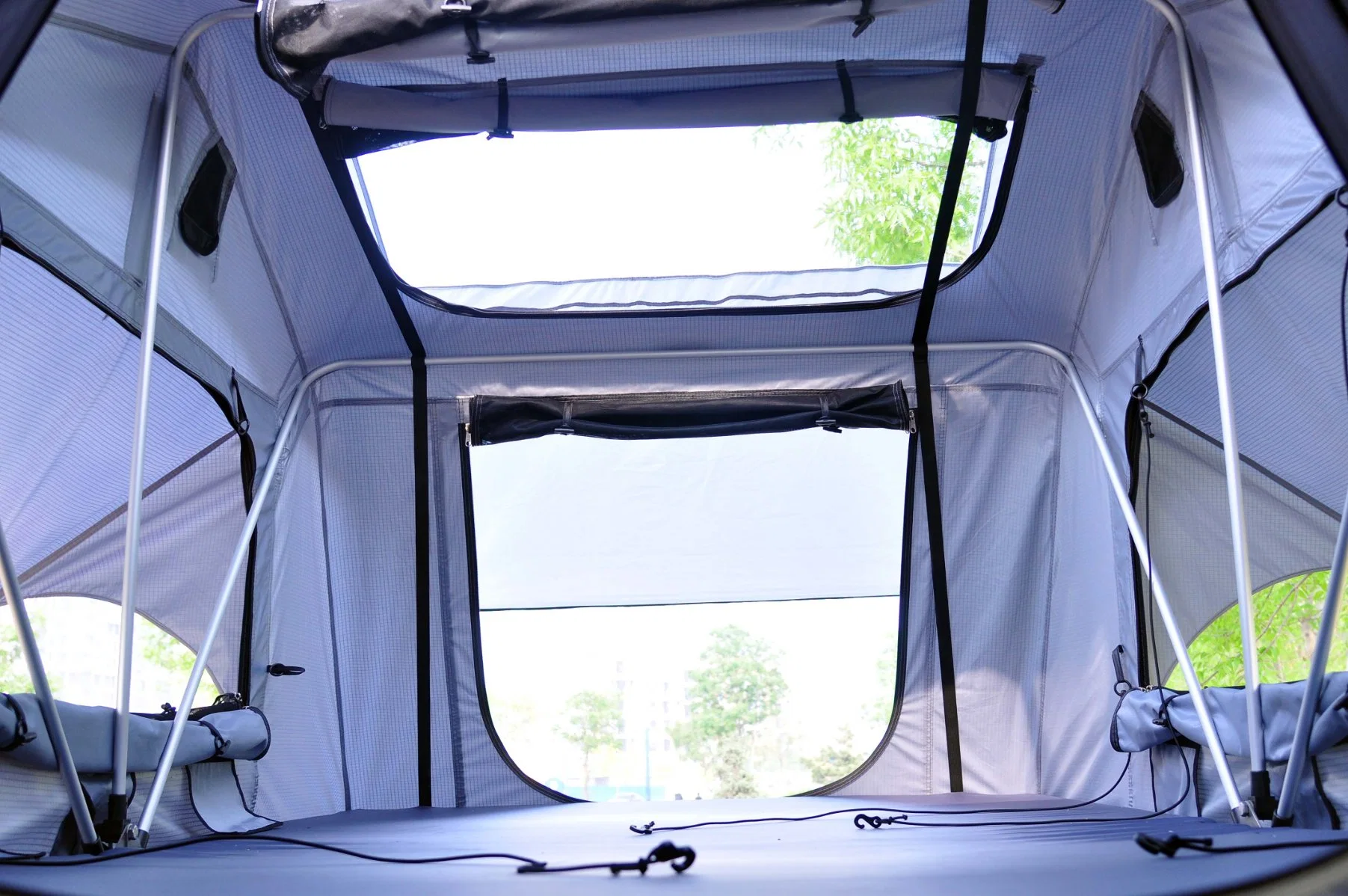 Rooftop Tents with Caravan Awnings