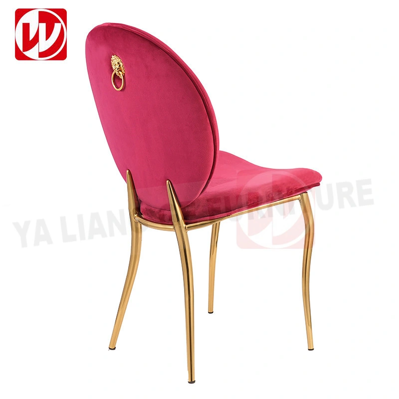 Qatar High-End Luxury Design Red Nordic Velvet Dining Chair Acero inoxidable Silla de boda Oro de anillo de León de acero