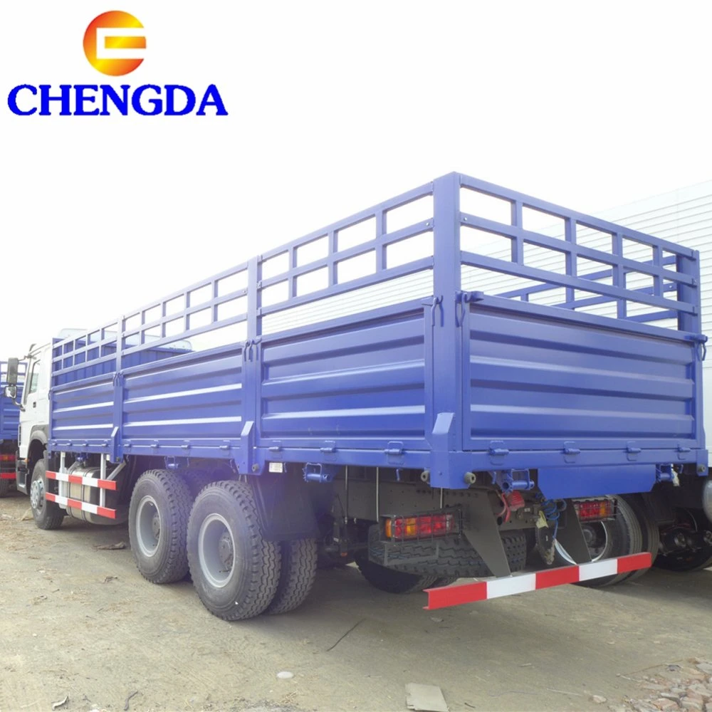 Sinotruk 6X4 HOWO 40t Heavy Cargo Bulker Truck for Sale