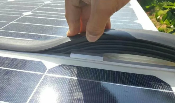 Flexible Durable Seam Gap Gasket EPDM Rubber Extrusion for Solar Panel