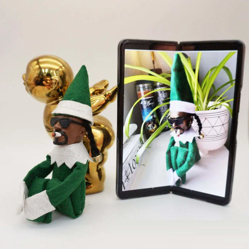 2023 Novelty Christmas Gift Christmas Elf Toy Wearing Sunglasses Cigarette Funny Decoration Home Ornament