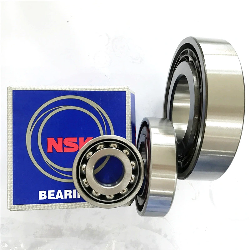 Stock 15X28X7 mm Japan NSK Angular Contact Ball Bearing 7902