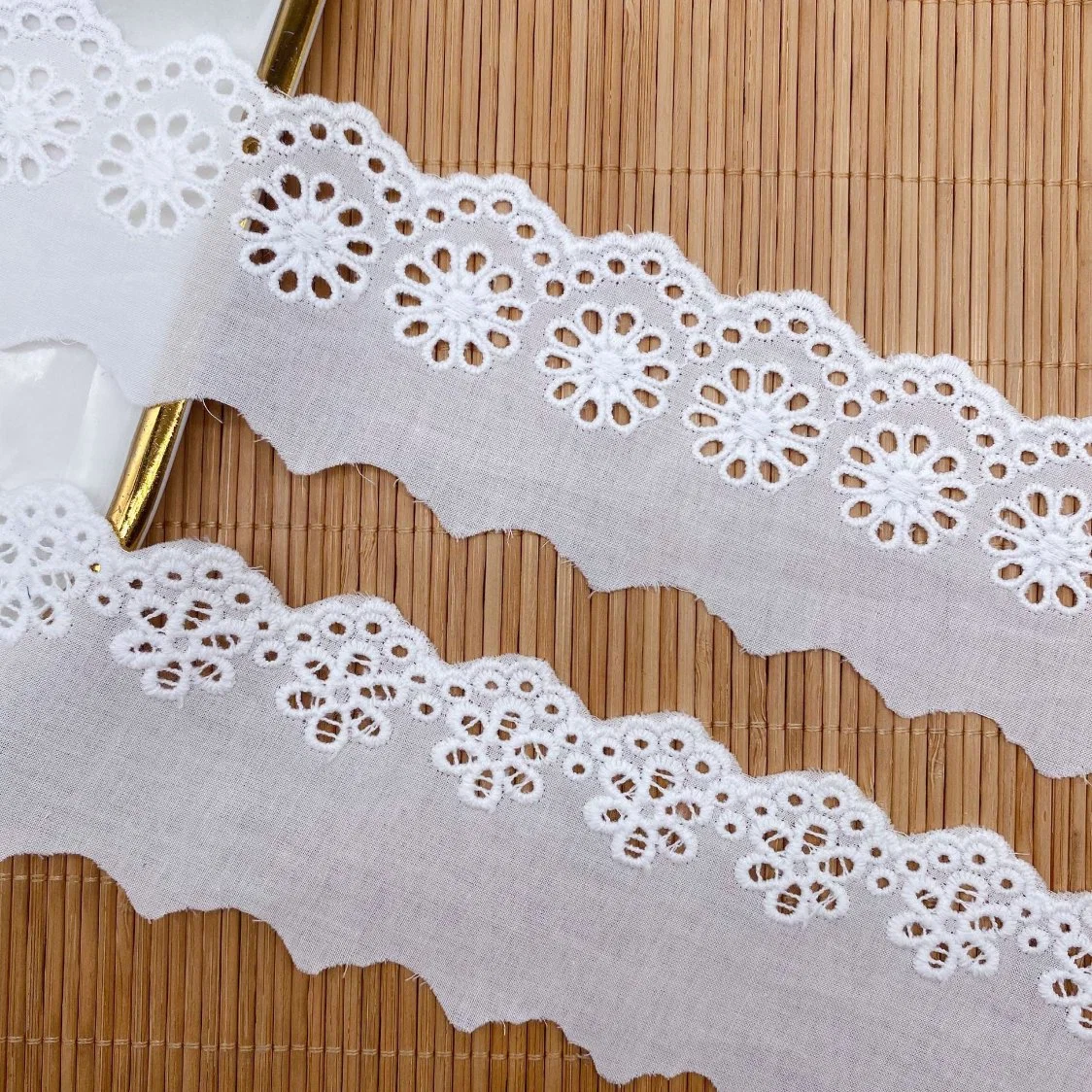 ملابس الأطفال إكسسوارات Lolita DIY القطن Lace لكمة زهرة صغيرة التطريز المجوف