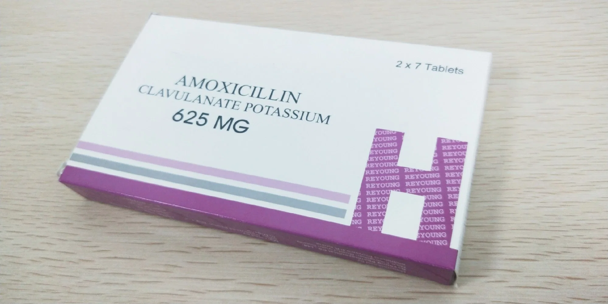 L'amoxicilline et comprimé clavulanate de potassium en provenance de Chine