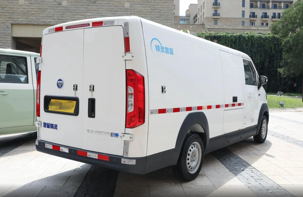 The 2023 Foton Smurf Electric Light Truck Comes From a Chinese Brand and Is Popular in China