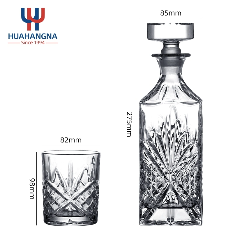 China Maunfacturer 800ml Crystal Glass Bourbon Bottle Decanter Set with 6 Whiskey Glasses for Liquor Rum Vodka Gifts for Men